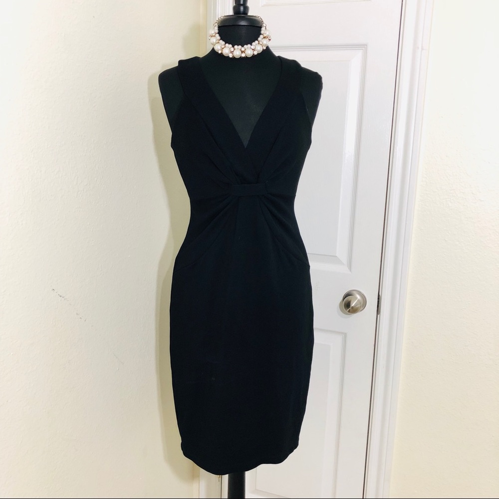 Bailey 44 | Black Midi V-Neck Sleeveless Dress M